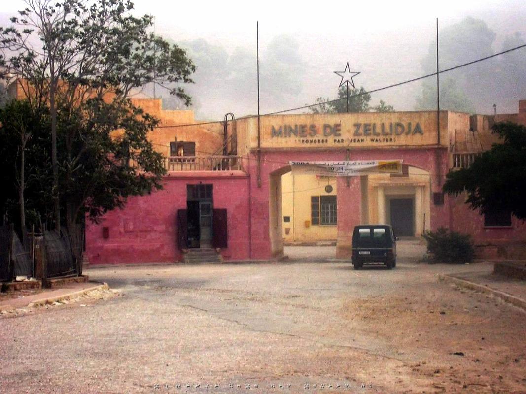 Zellidja- Bou Beker 03- annee 2004.JPG